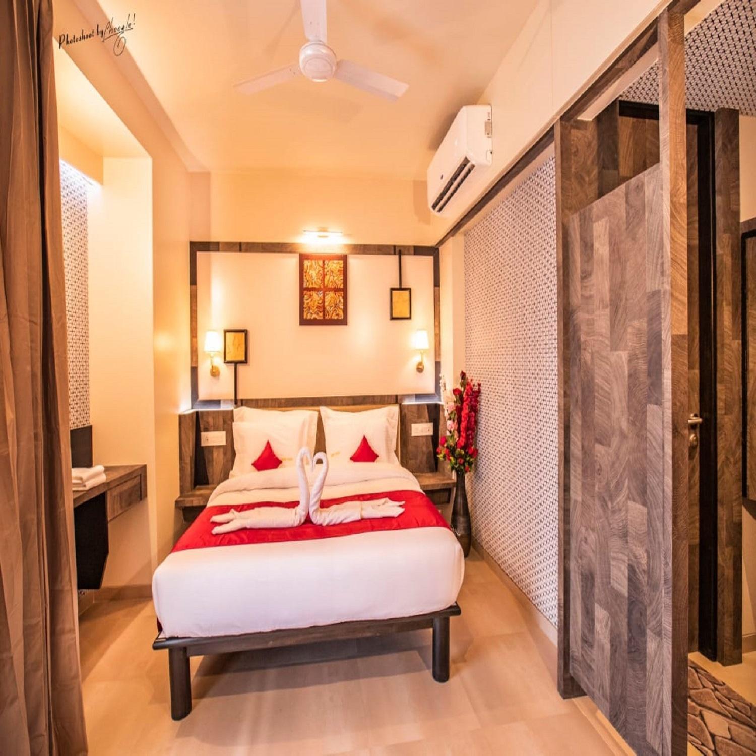 Hotel Prabha Palace Ahmednagar Ngoại thất bức ảnh